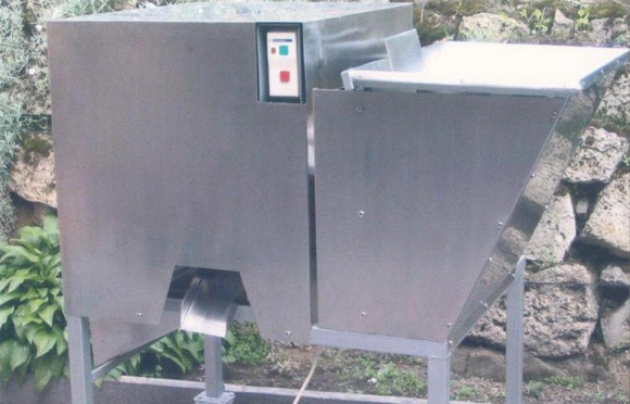 Meggymagozó gép - max.: 250kg/h