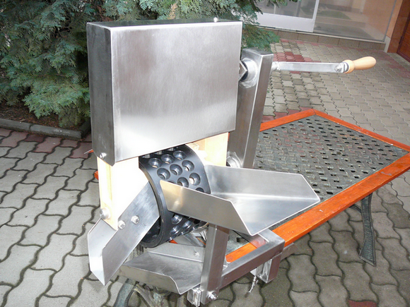 Meggymagozó gép - max.: 70kg/h